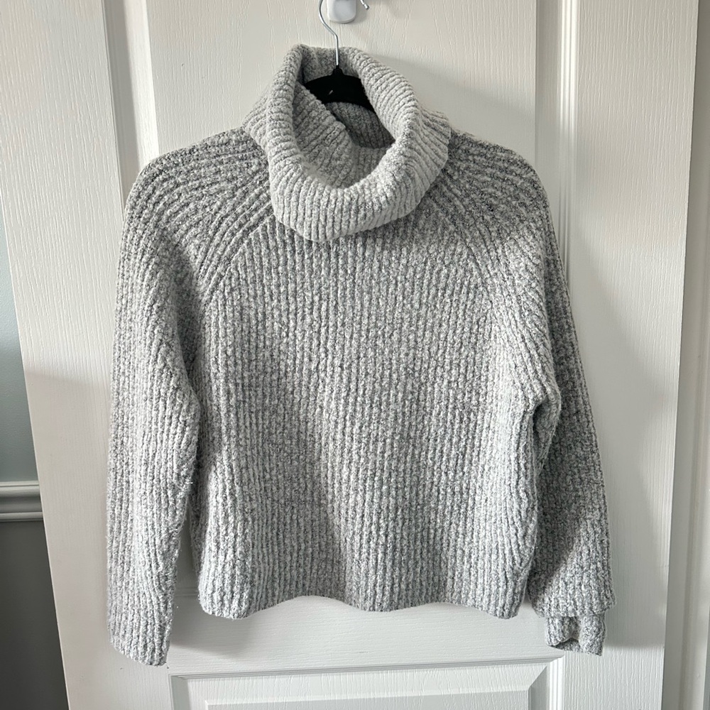 Garage Light Gray Cowl Neck Turtleneck Sweater - Size Small